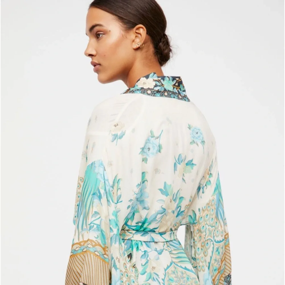 Spell Cloud Dancer Short Kimono - Vintage- OS - Picture 4 of 13